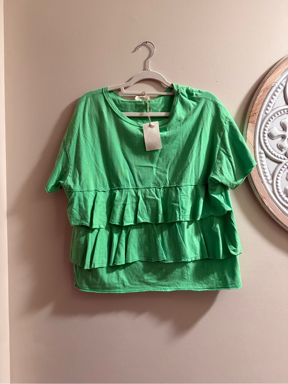 easel Green Ruffle Tiered Short Sleeve Top